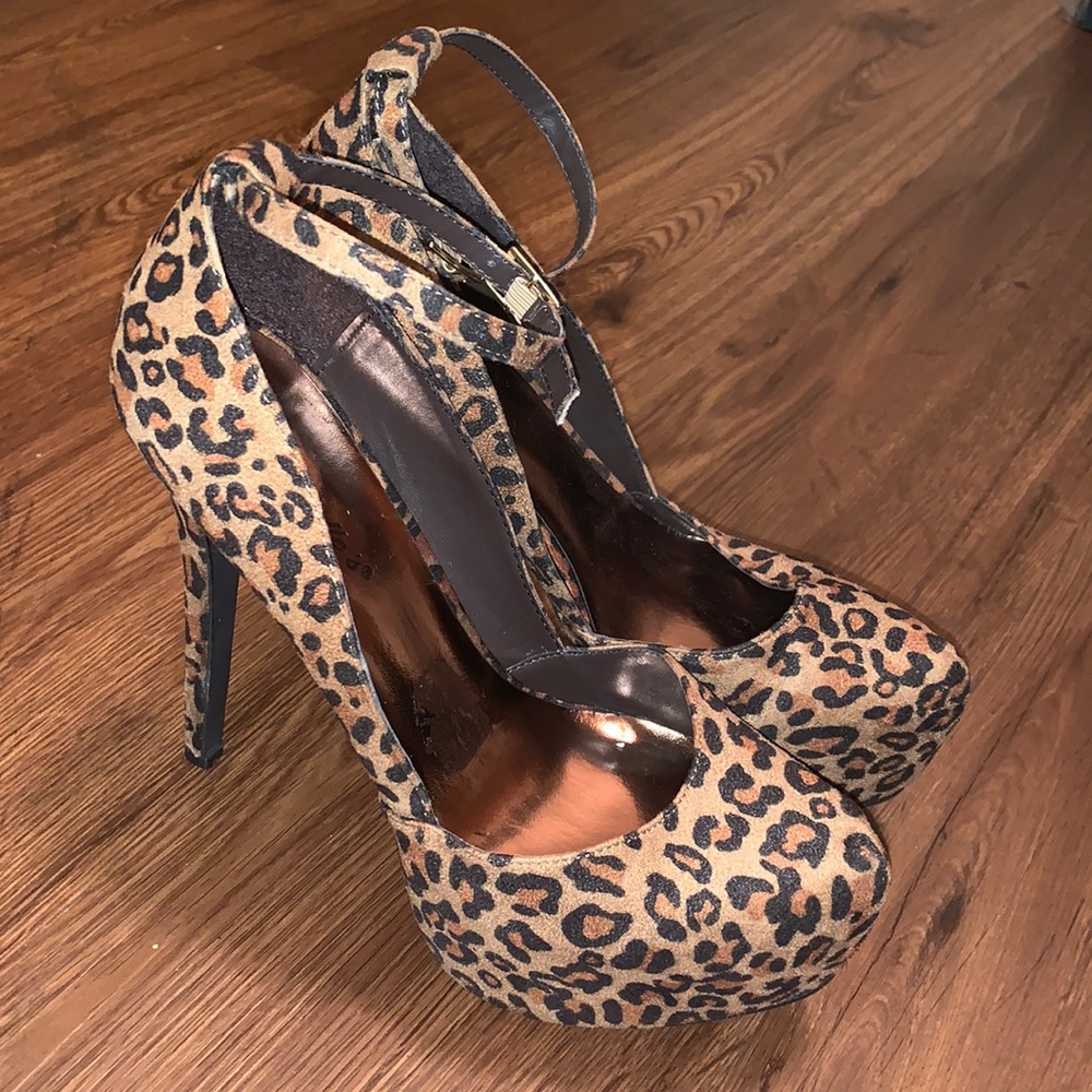 Size 8.5 animal print stilettos